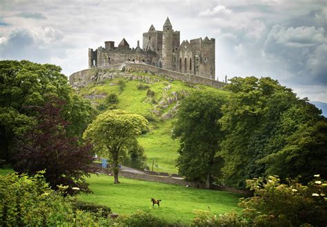 Clever voyages through magical ireland